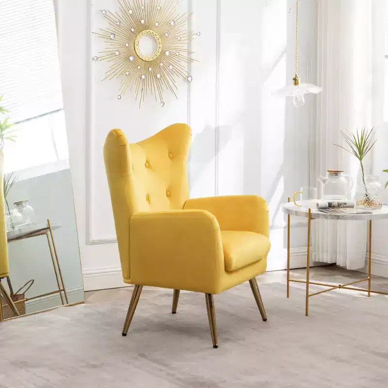Fauteuil d'appoint à dossier haut capitonné en velours - Jaune, pieds en métal doré