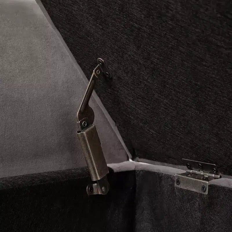 Banc de rangement en velours de 51,5 po avec accoudoirs incurvés - Touffeté, pieds en bois massif