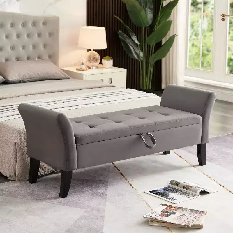 Banc de rangement en velours de 51,5 po avec accoudoirs incurvés - Touffeté, pieds en bois massif